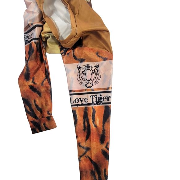 Love Tiger All Over 3D Print Long Sleeve Sweatshirt Unisex Size Large or XL - Picture 8 of 9